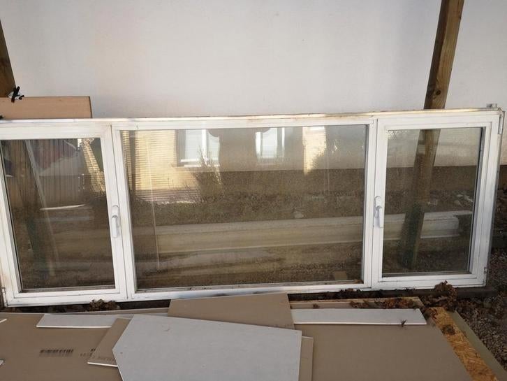 Plateau tournant et fenêtre inclinable en aluminium, Bricolage & Construction, Châssis & Portes coulissantes, Châssis de fenêtre