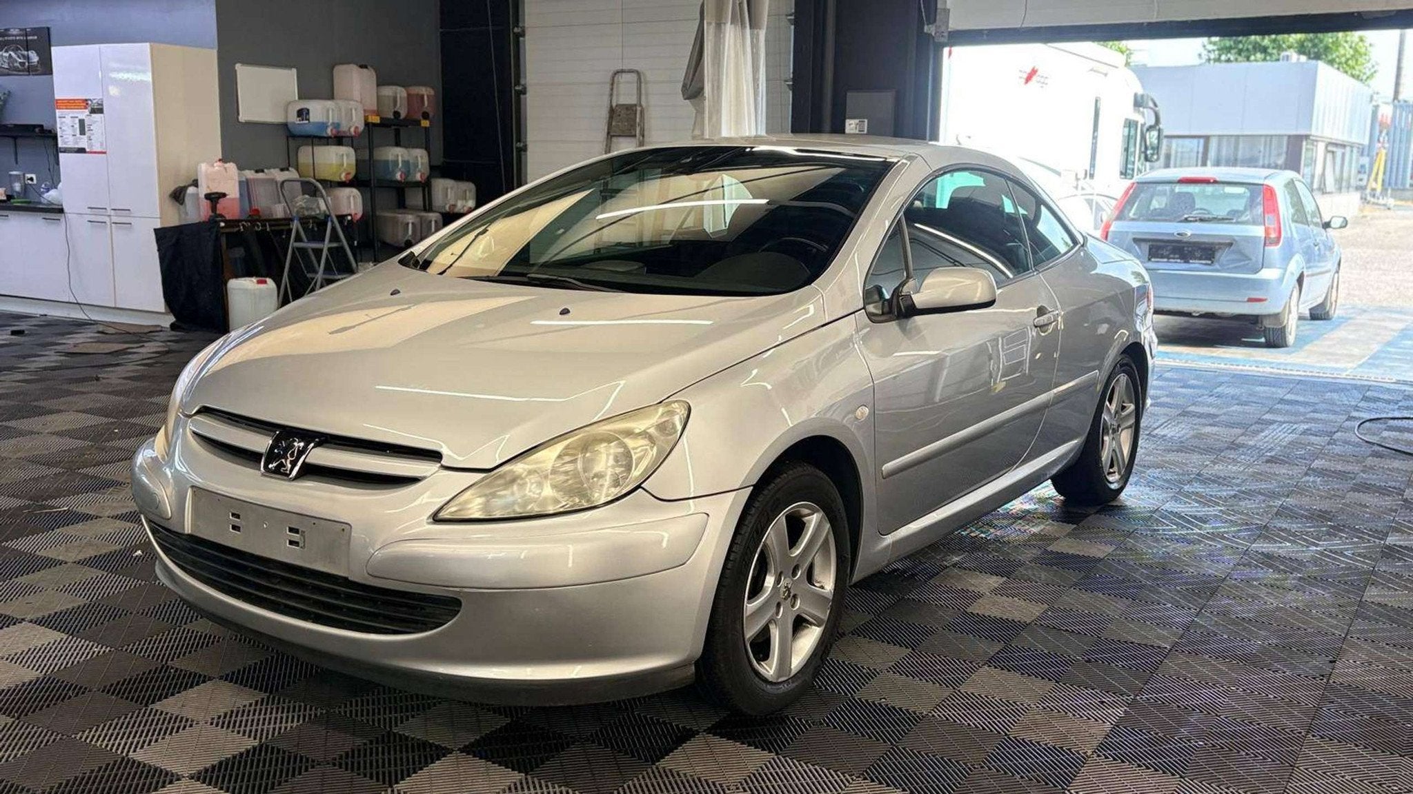 Peugeot 307 cc 1.6 bj2005 benzine manueel eur4 140058km, Auto's, 4 zetels, Electronic Stability Program (ESP), 4 cilinders, Cabriolet