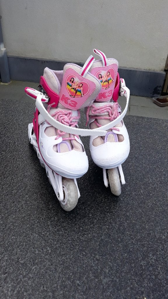 Patins à roulettes pour filles., Sports & Fitness, Autres marques, Rollers 4 roues en ligne, Réglable, Comme neuf