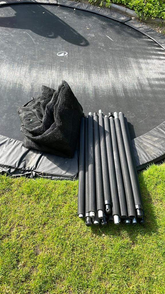 Palen en net voor trampoline NIEUW, Kinderen en Baby's, Ophalen, Zo goed als nieuw