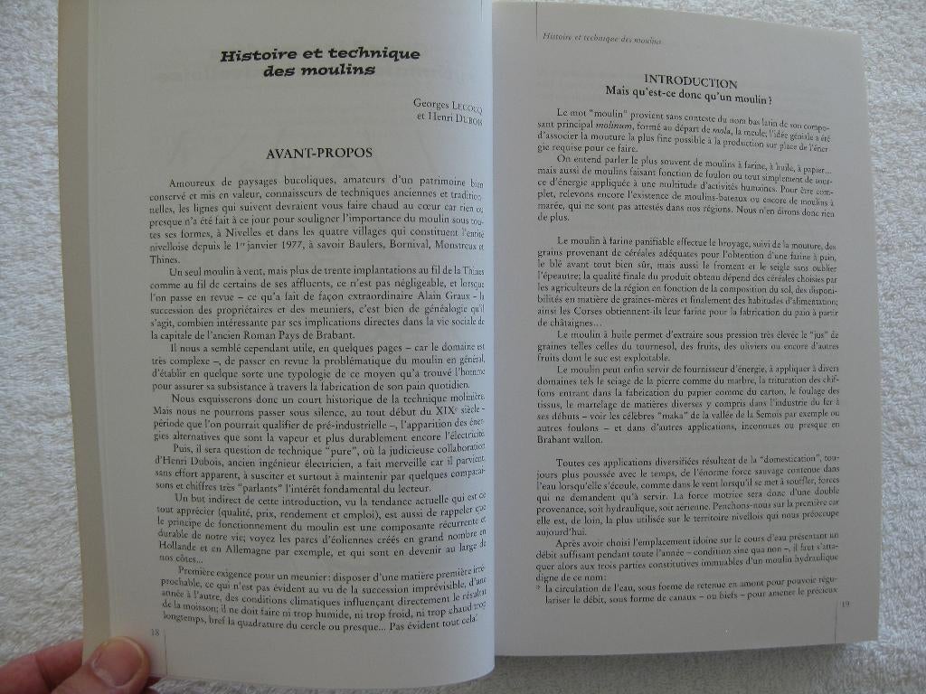 Moulins – Lecocq Dubois Graux – Nivelles - 2003, Livres, Histoire nationale, Enlèvement ou Envoi, Utilisé