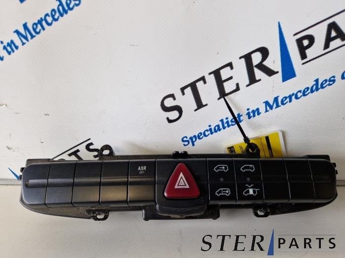 Paniekverlichtings Schakelaar van een Mercedes Vito, Gebruikt, -, Ophalen of Verzenden, -
