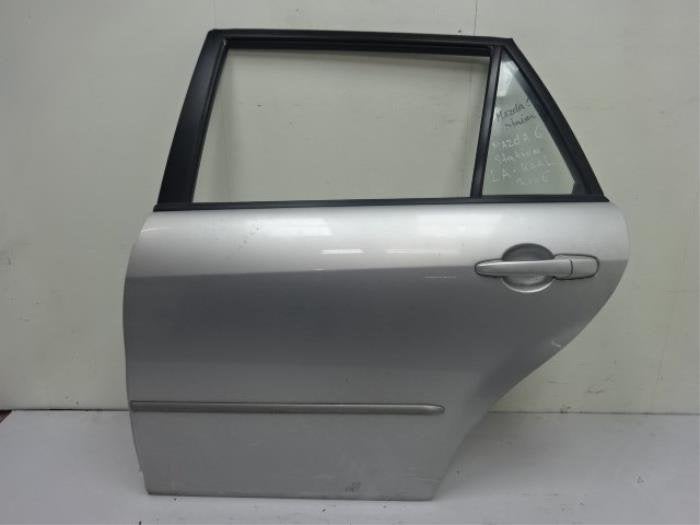 Portier 4Deurs links-achter van een Mazda 6, Gebruikt, -, Deur, -