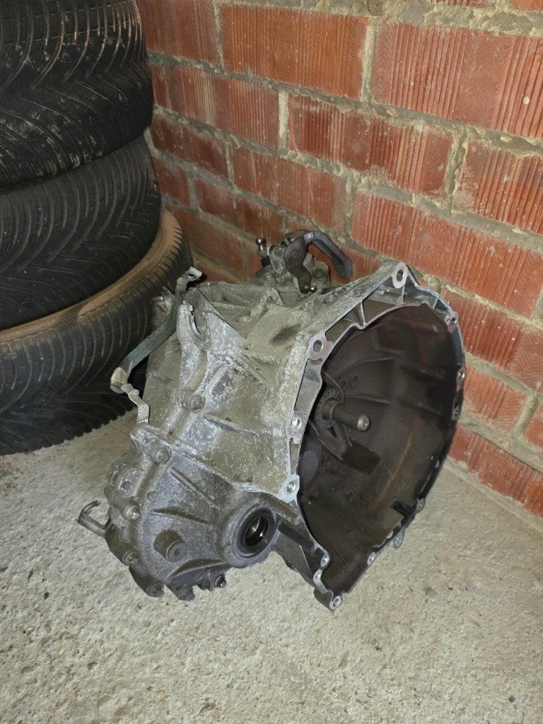 BMW 2-serie F45 F46 Versnellingsbak 23008685381 GS6-59DG, Ophalen of Verzenden, Gebruikt, BMW