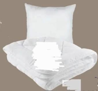 Couette 140x200 neuve + 4 coussins décoratifs + couverture p, Neuf, Enlèvement ou Envoi, Une personne, Couverture ou Couette