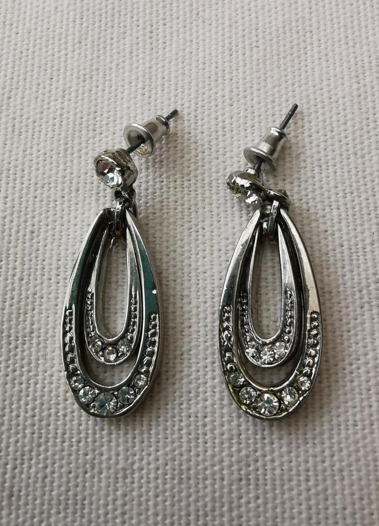 Vintage oorhangers dubbele druppel oorbellen met strass., Bijoux, Sacs & Beauté, Boucles d'oreilles, Enlèvement ou Envoi, Utilisé