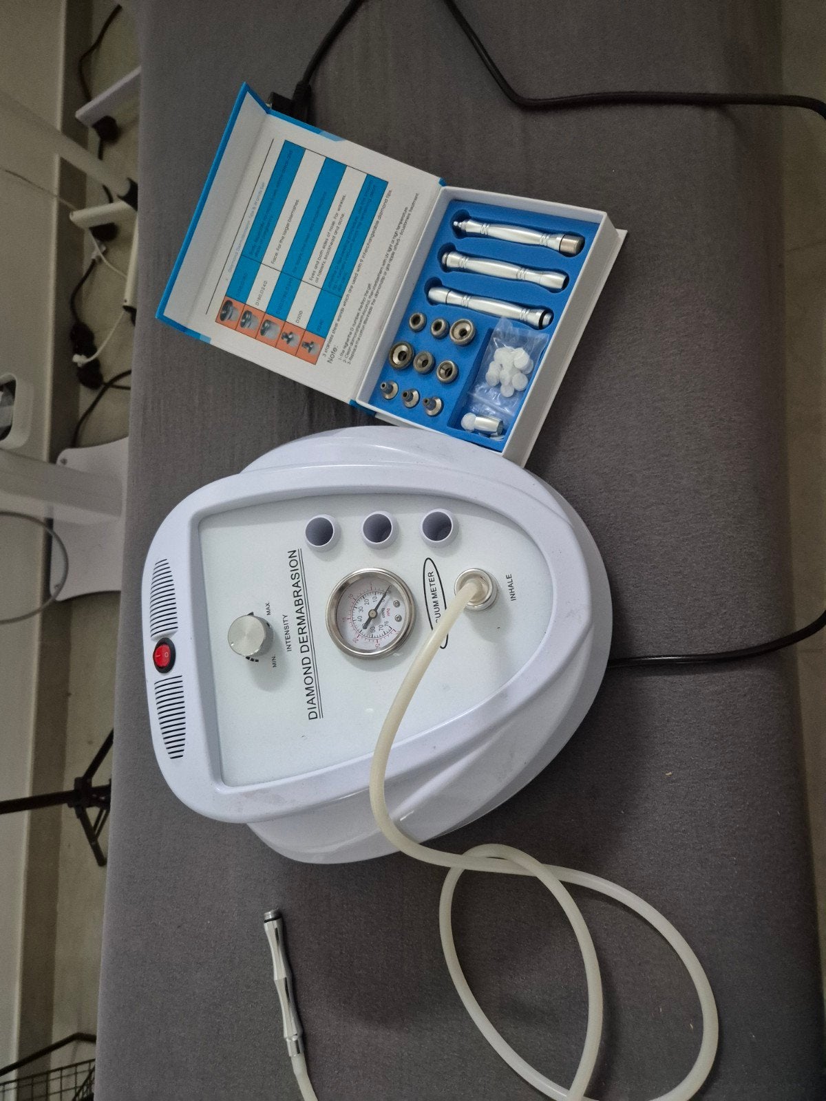 Appareil à microdermabrasion, Ophalen
