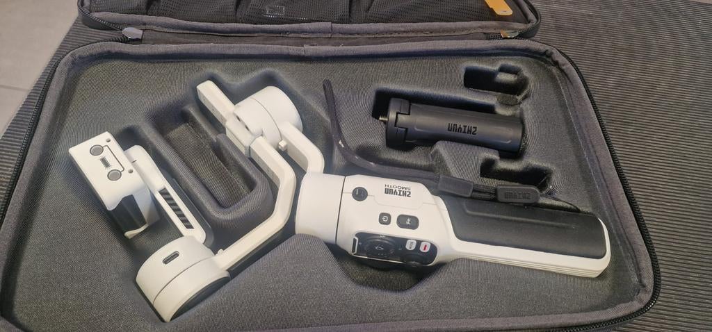 Combo Zhiyun Smooth 5S, TV, Hi-fi & Vidéo, Photo | Trépieds & Rotules, Enlèvement ou Envoi