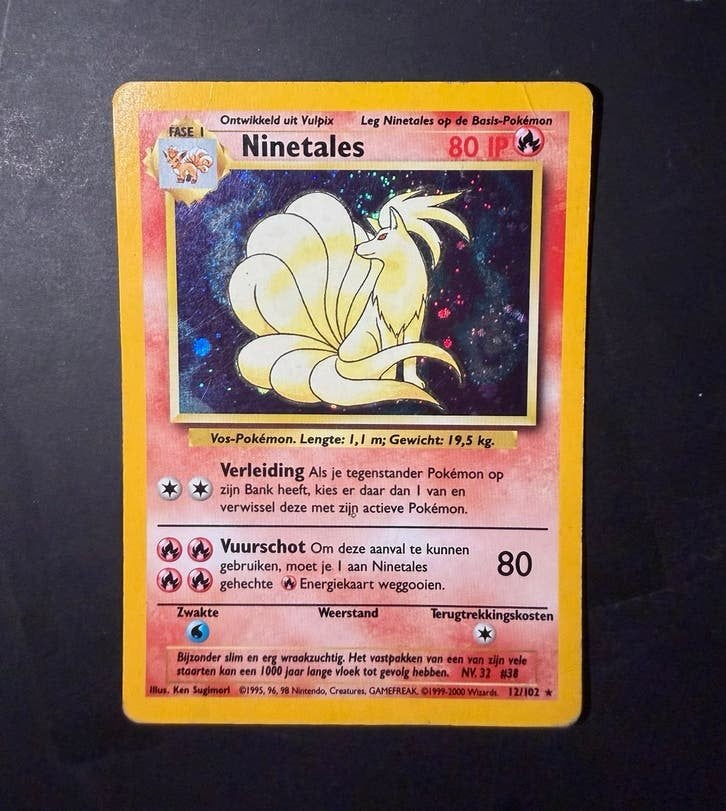 Ninetales 12/102 Holo – Base Set – Nederlands 🇳🇱, Ophalen of Verzenden, Gebruikt, Losse kaart, Foil