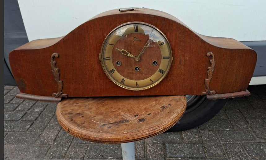 DEUX HORLOGES ANCIENNES, Enlèvement ou Envoi, Analogique, Utilisé, Horloge de table