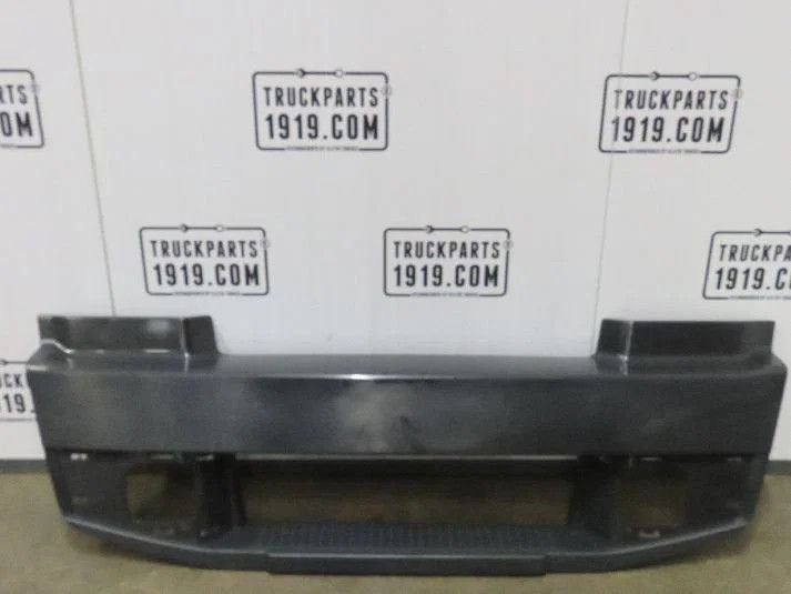 Volvo Body & Chassis Parts Bumper grill Volvo, Auto-onderdelen, Vrachtwagen-onderdelen, Volvo, Carrosserie en Plaatwerk, Gebruikt