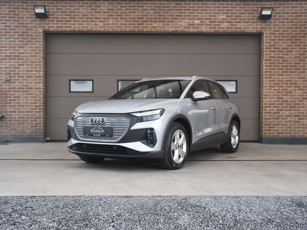 Audi Q4 e-tron 82 KWH 45 ATTRACTION SOH 97% CARPLAY / LED /, Autos, 0 kg, Détection des panneaux routiers, 0 kg, https://public.car-pass.be/vhr/42cce9d1-64cb-42d4-8476-3beed113e3ba