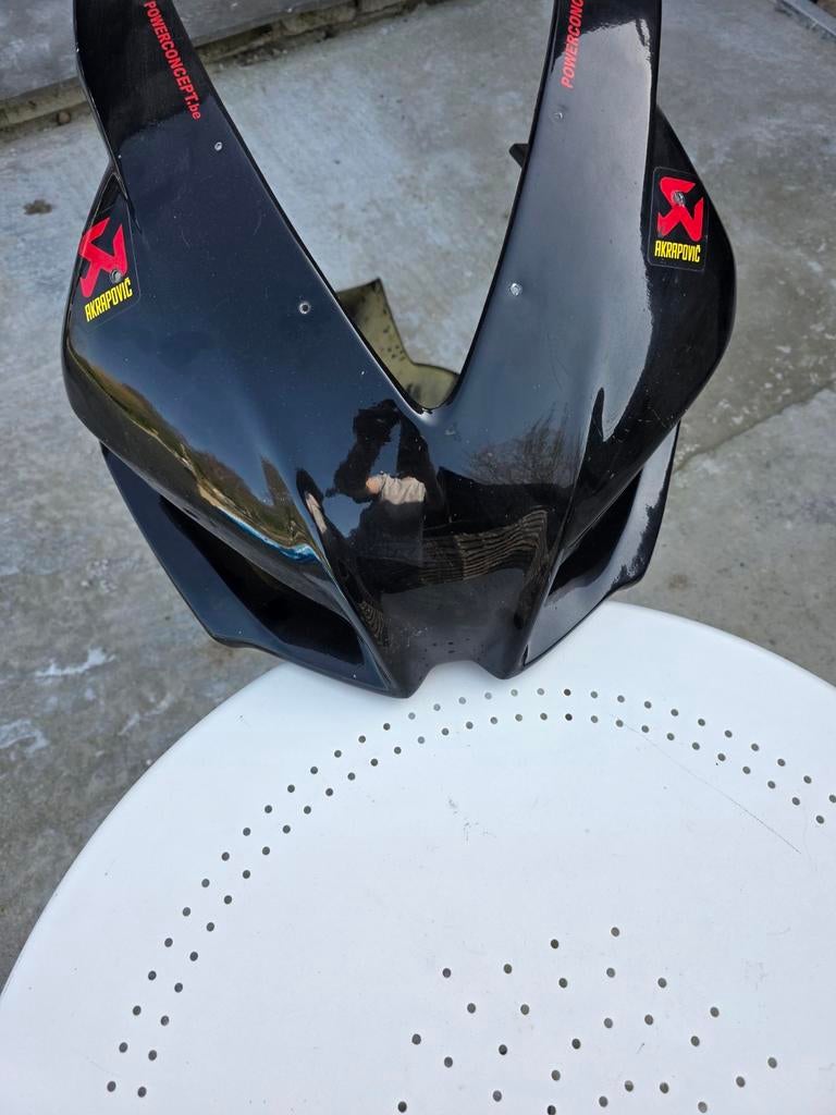 Carénage poly pour Aprilia rsv4 2009 à 2015, Enlèvement