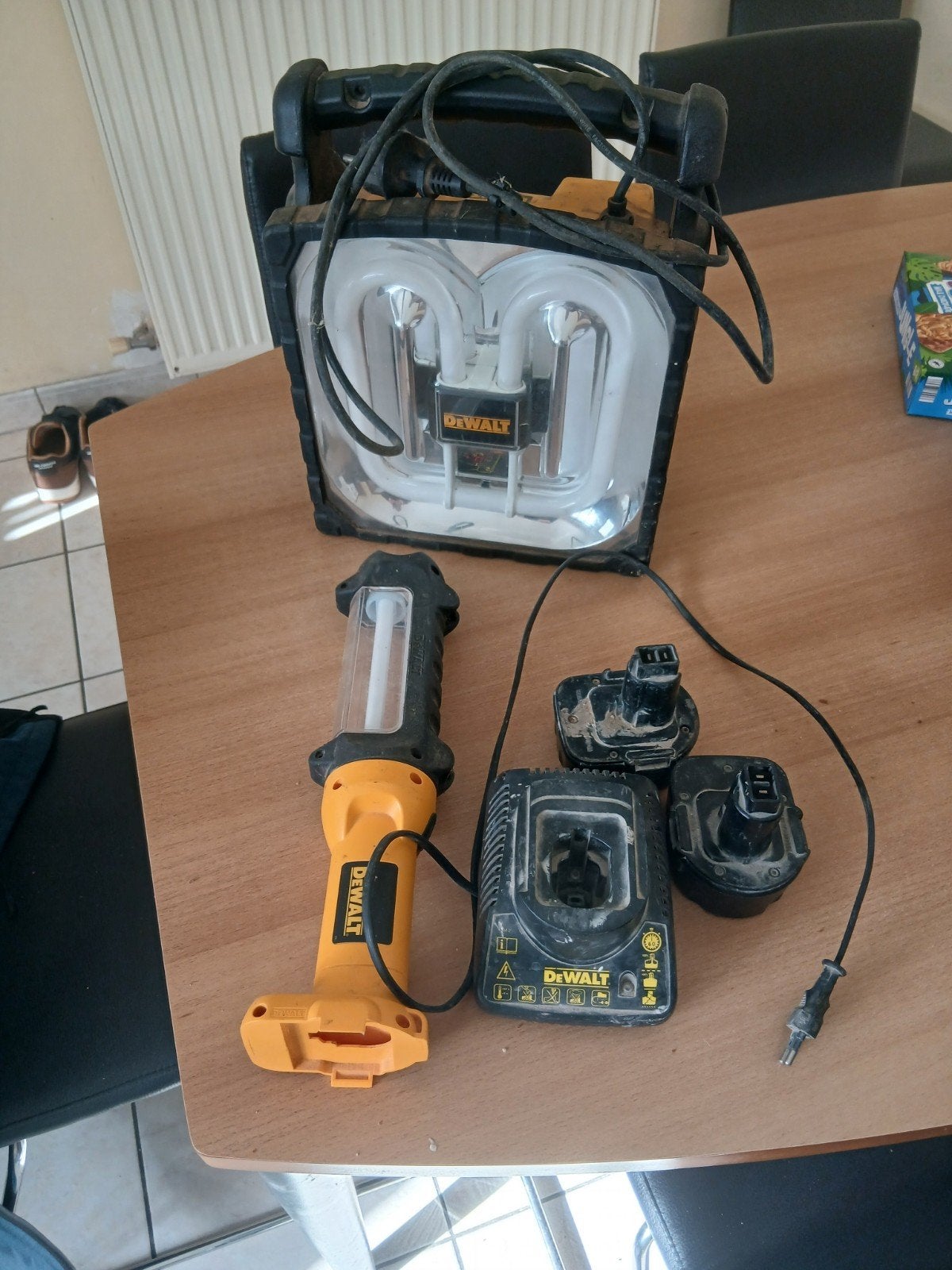 dewalt, Ophalen, Lamp