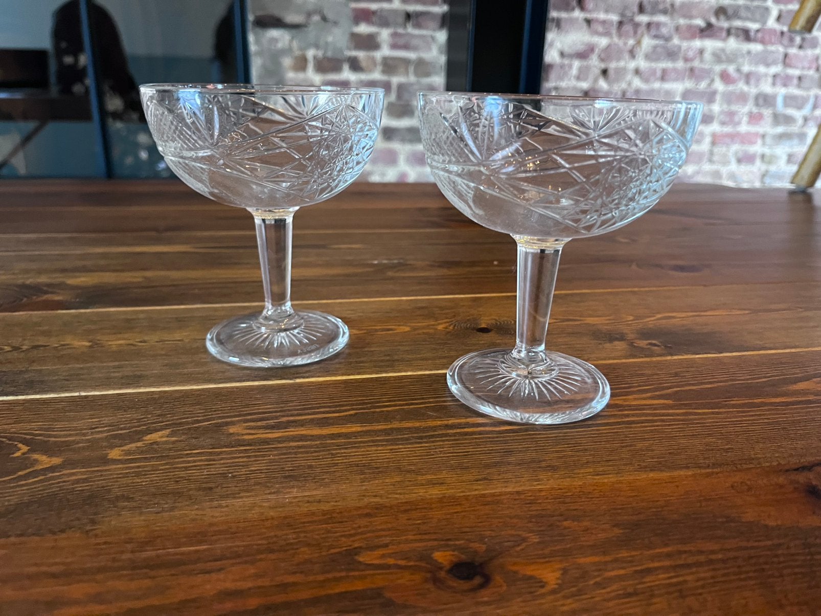 Set van champagne coupes 22st, Verzamelen, Ophalen, Zo goed als nieuw