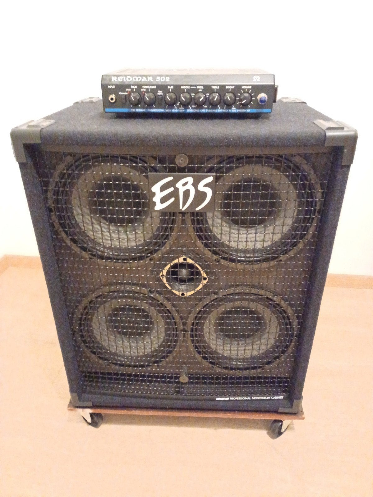 EBS magni 502 basversterker en baskabinet., Muziek en Instrumenten, Ophalen