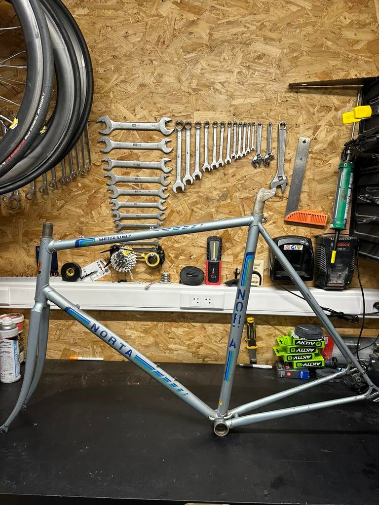 Norta Shimano 600, main d’or (kessels), sauvage en tour, Ophalen