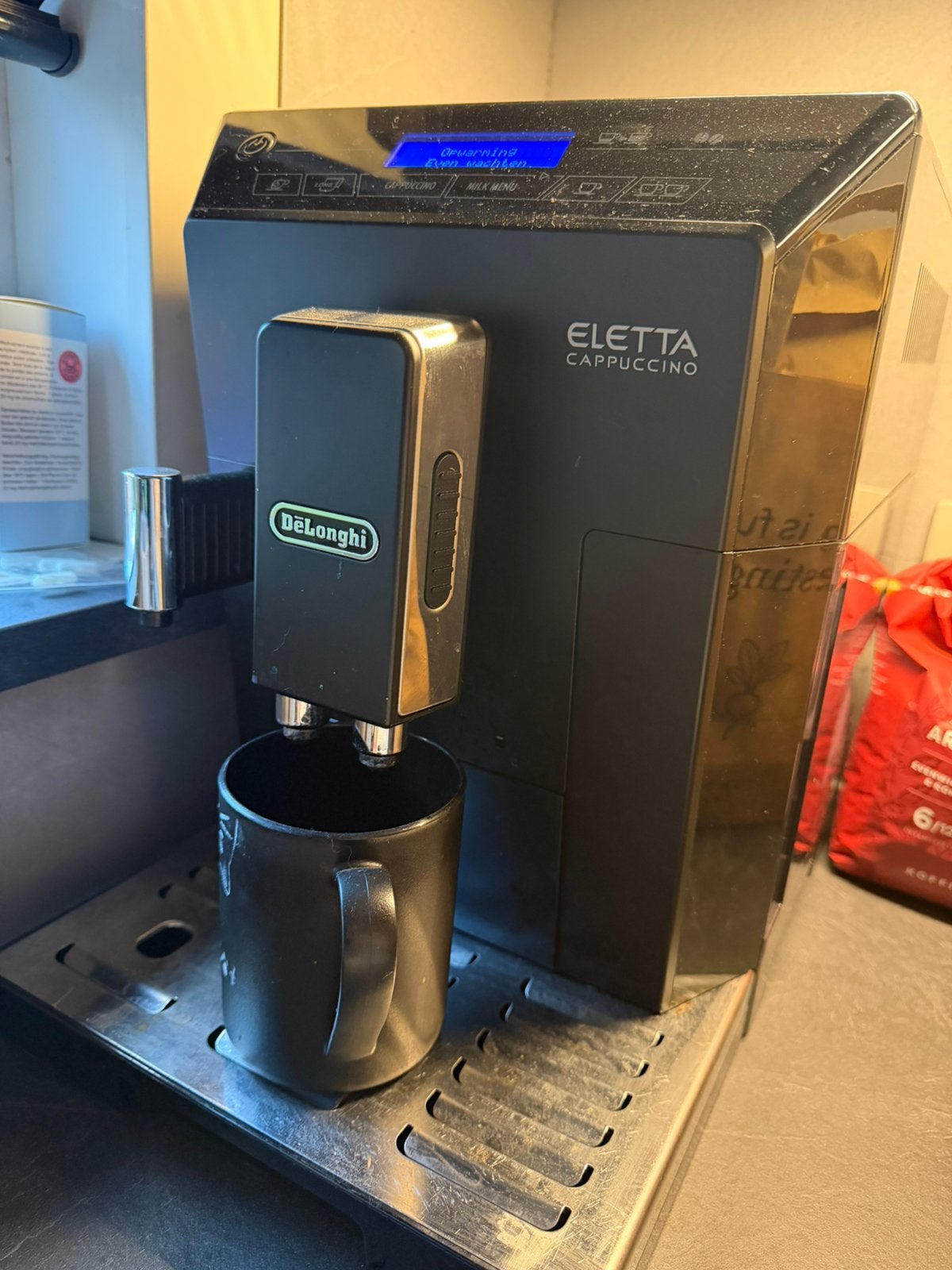DeLonghi Eletta Capuccino, Ophalen of Verzenden, Zo goed als nieuw