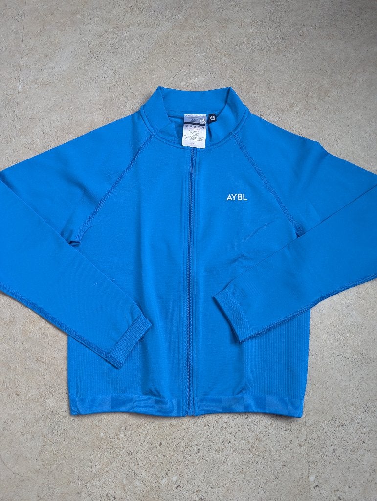 AYBL blauwe jas, Kleding | Dames, Sportkleding, AYBL, Maat 42/44 (L), Verzenden, Blauw