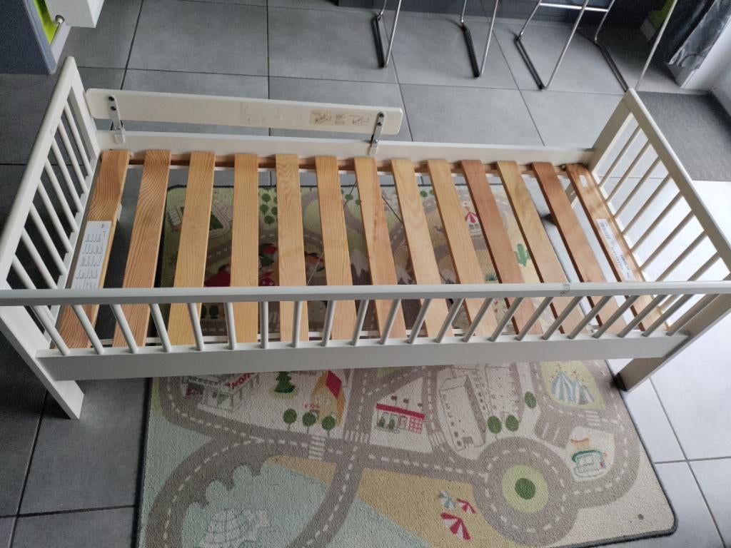 Kinderbed ikea, Comme neuf, Sommier à lattes, Enlèvement, 160 à 180 cm