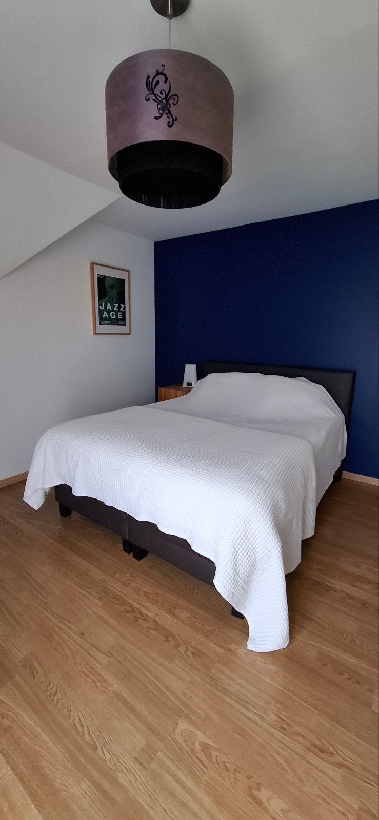 Sommier, très bon état. Linge de lit GRATUIT, Past bij elke stijl, Comme neuf, Brun, Enlèvement