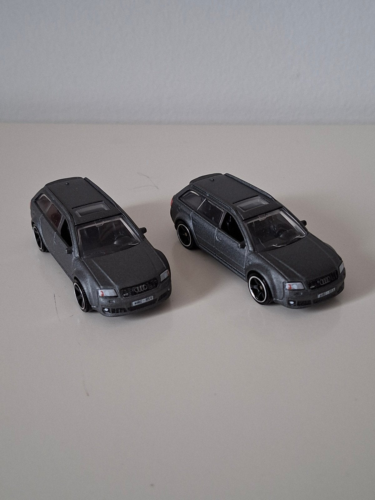 2x matchbox audi rs, Ophalen of Verzenden, Zo goed als nieuw, Matchbox