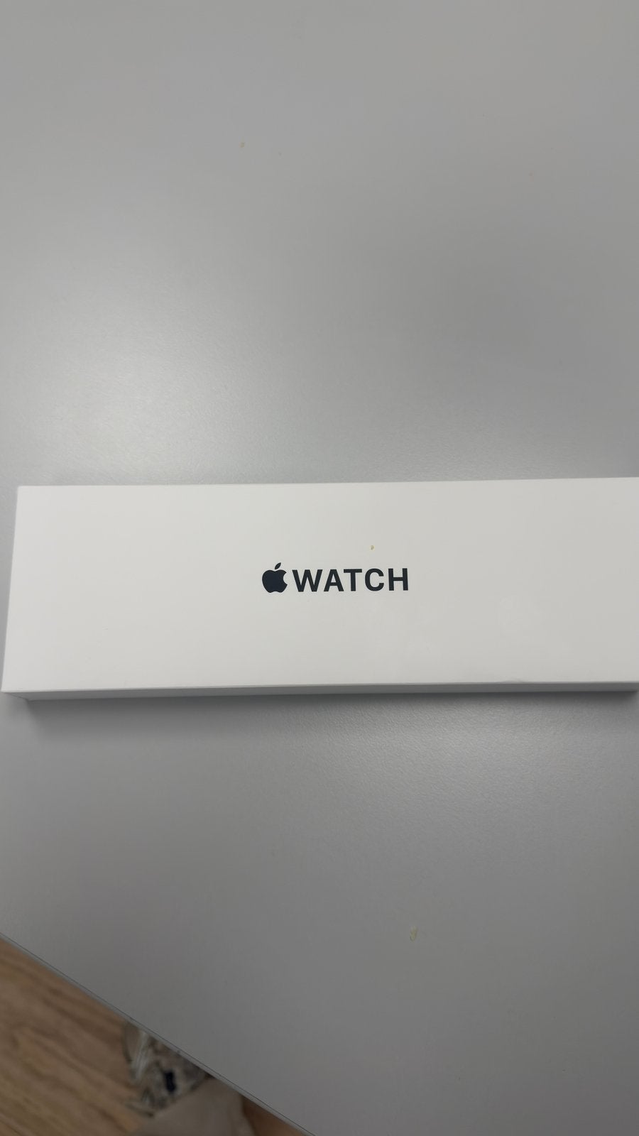 Apple Watch SE 3 2026 44mm Midnight (gezegeld), Zwart, IOS, Nieuw, Ophalen of Verzenden