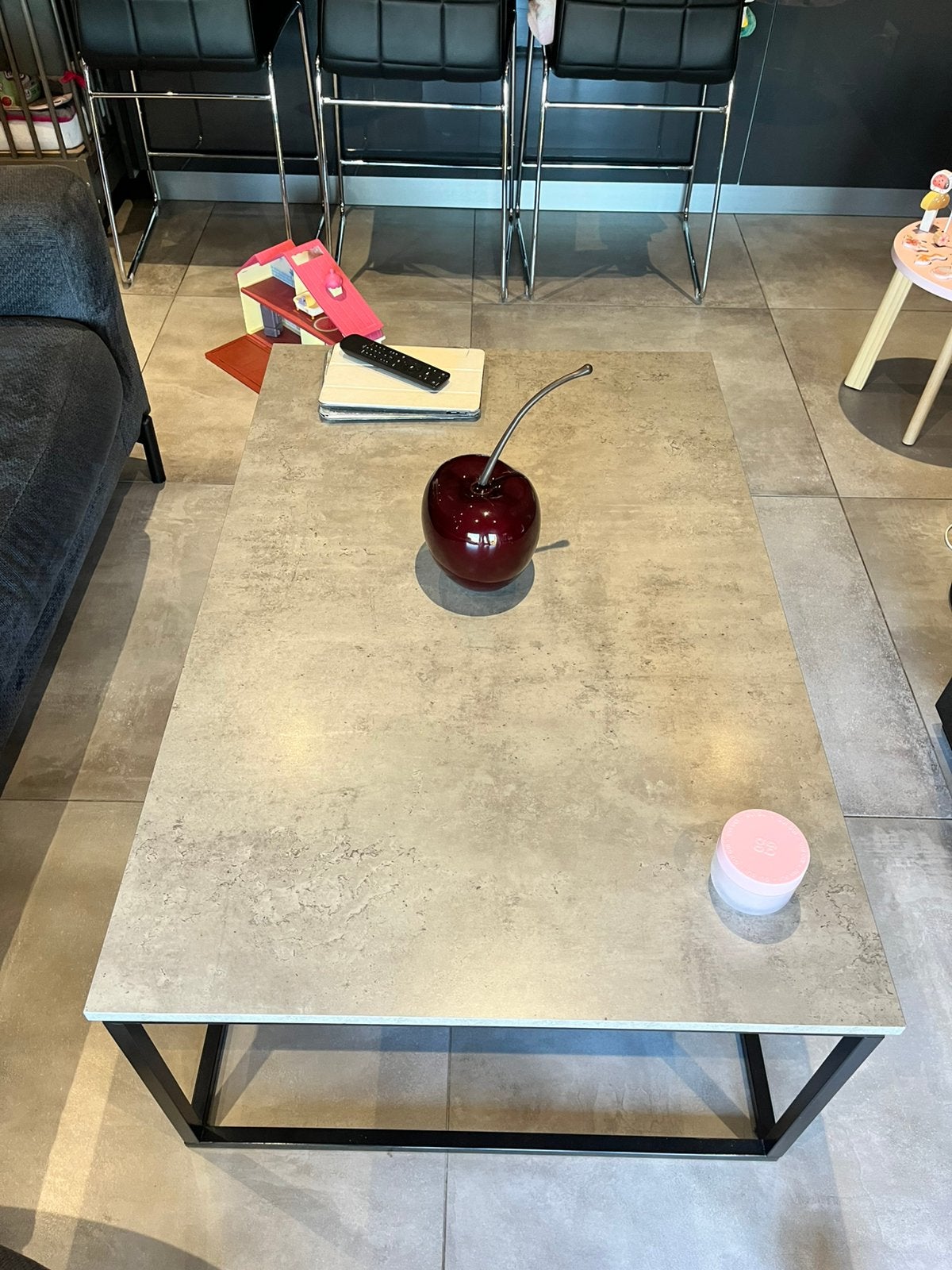 Table de salon, Enlèvement, Comme neuf