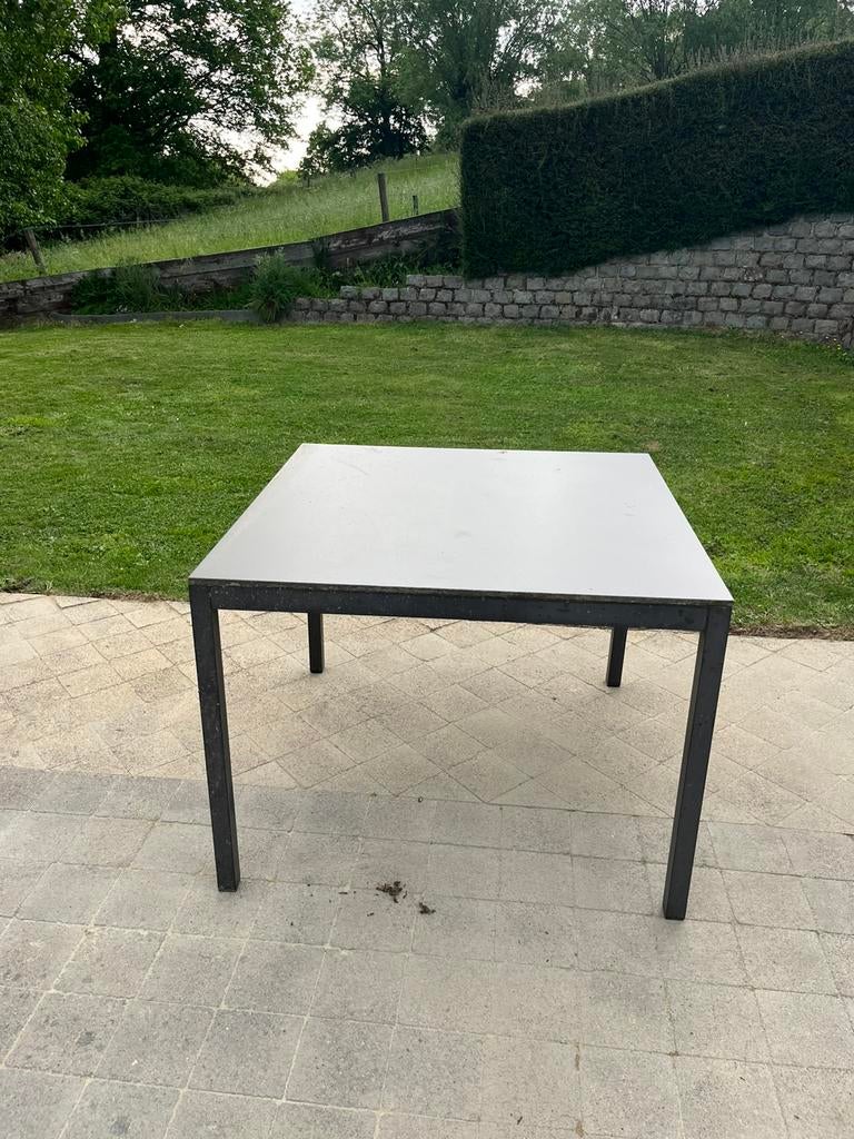 Gratis tuintafel 1m x 1m, Tuin en Terras, Tuintafels, Ophalen, Gebruikt, Vierkant