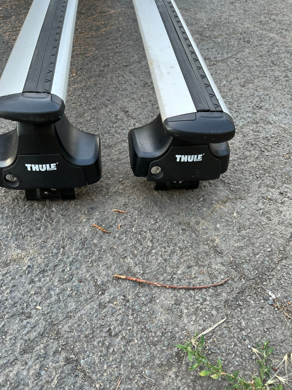 barre de toit thule, Autos : Divers, Porte-bagages, Enlèvement ou Envoi, Utilisé