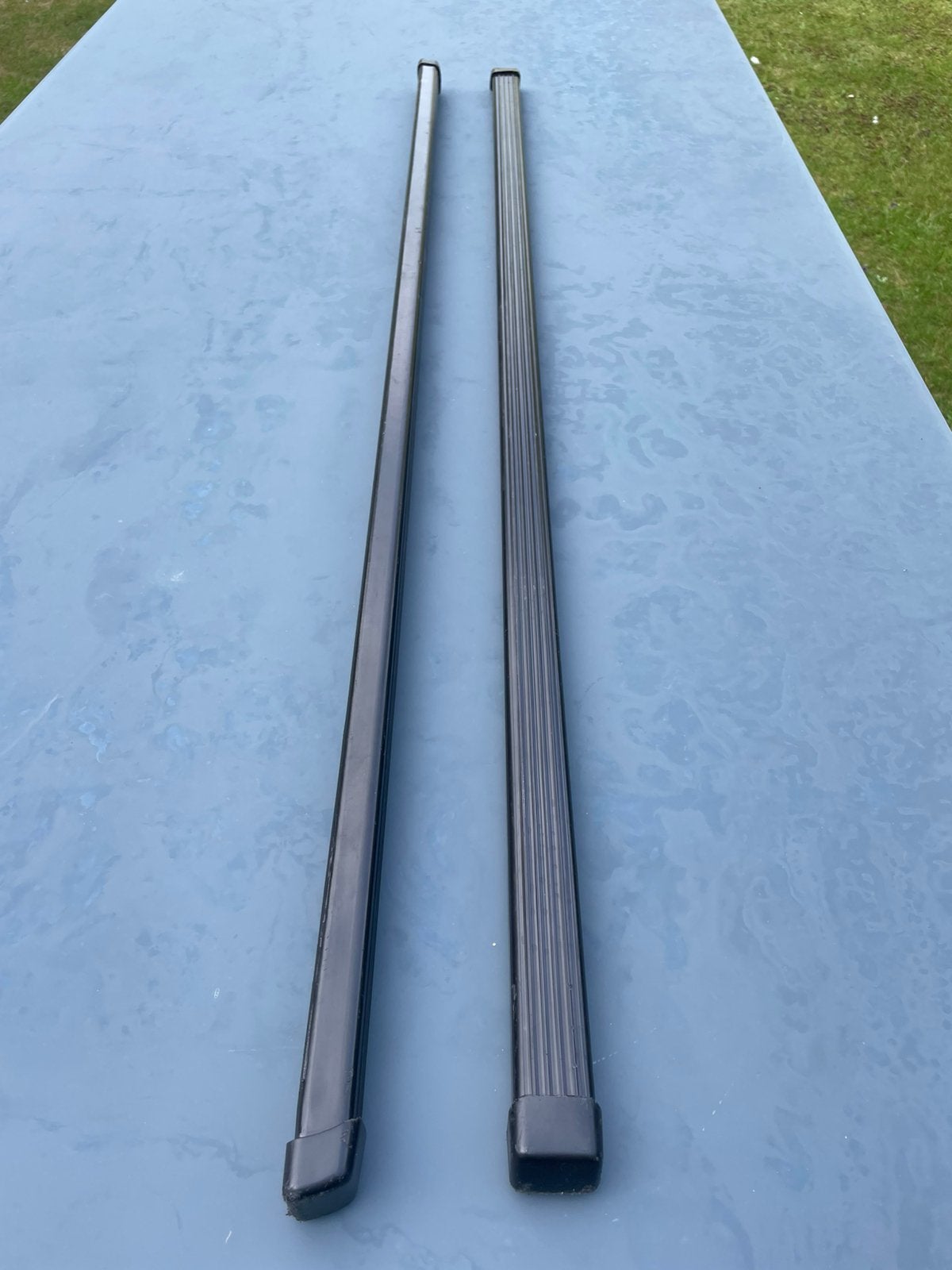 Barres de toit Thule SquareBar – 120 cm – 50 €, Enlèvement, Utilisé