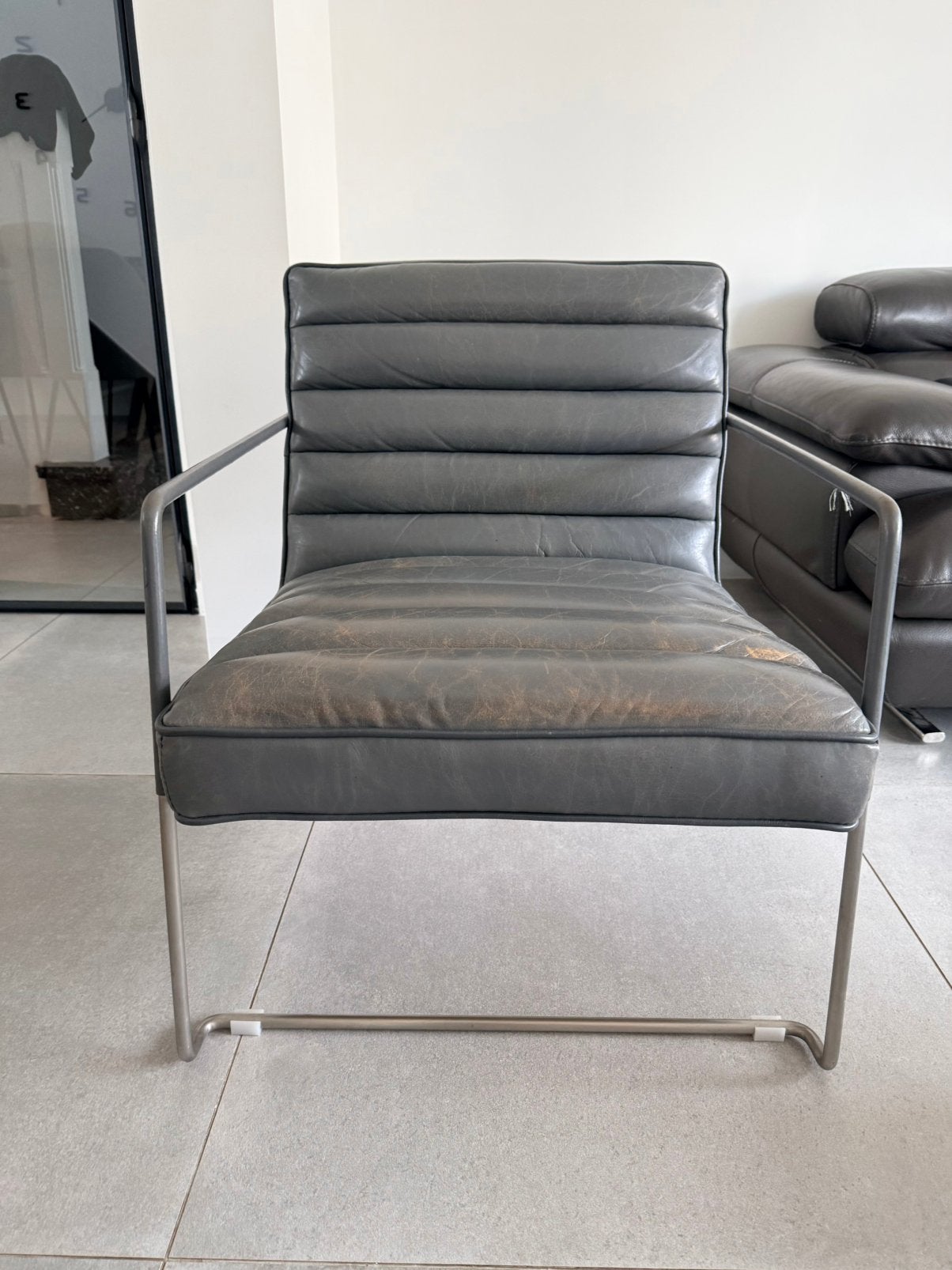 Grijs lederen vintage fauteuil, Tickets en Kaartjes