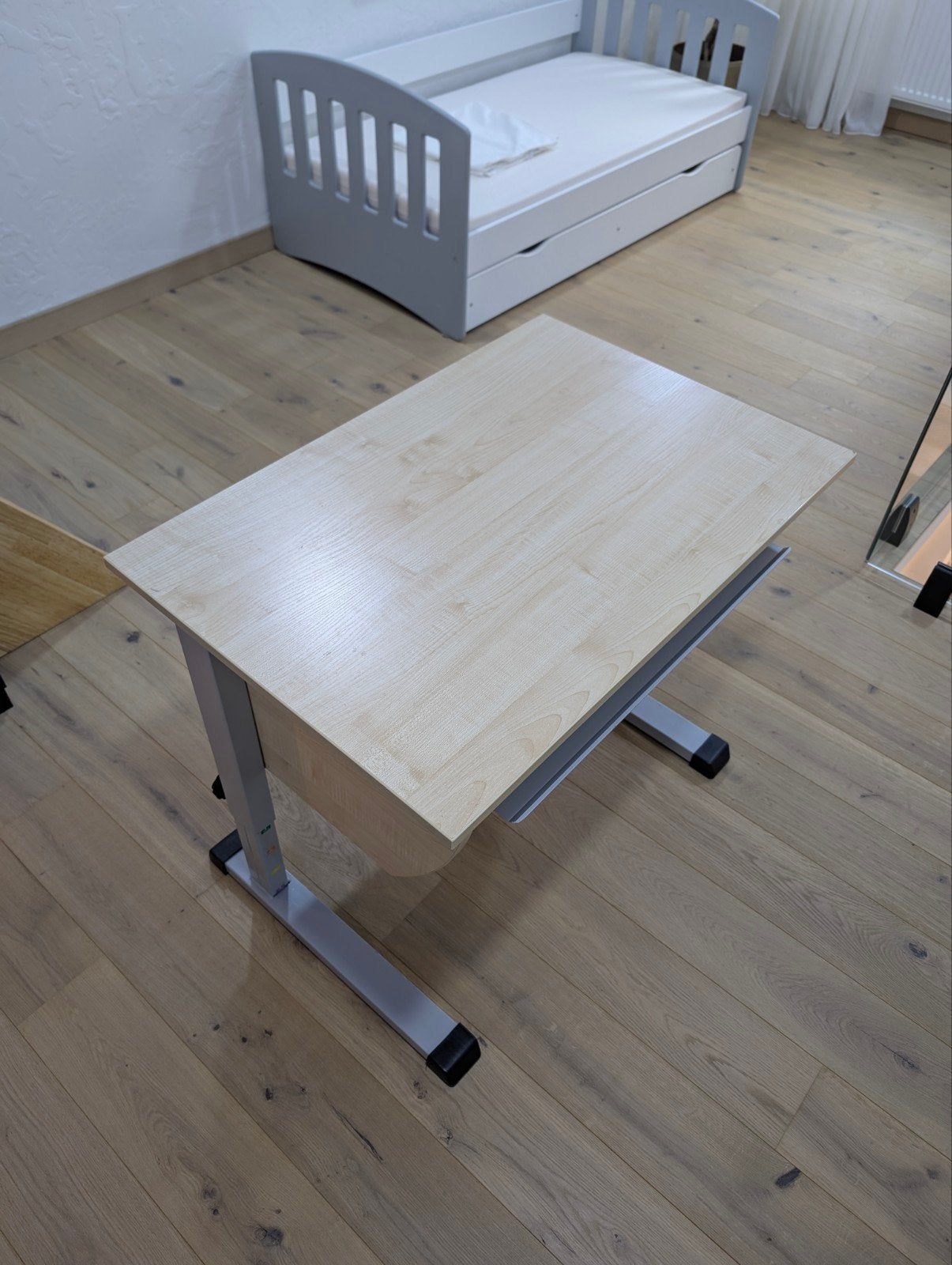 Bureau pour enfants à hauteur réglable, Maison & Meubles, Bureaux, Enlèvement, Bureau enfant