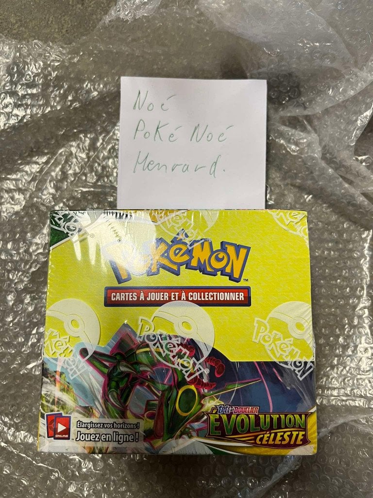 Echange ! pokemon display / ETB / Carte gradé , bien lire, Hobby & Loisirs créatifs, Enlèvement ou Envoi, Neuf, Booster box