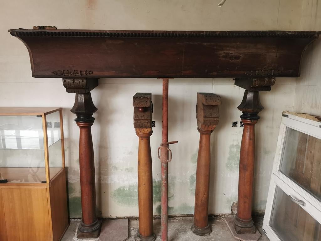 Ancien manteau de cheminée en teck !, Enlèvement