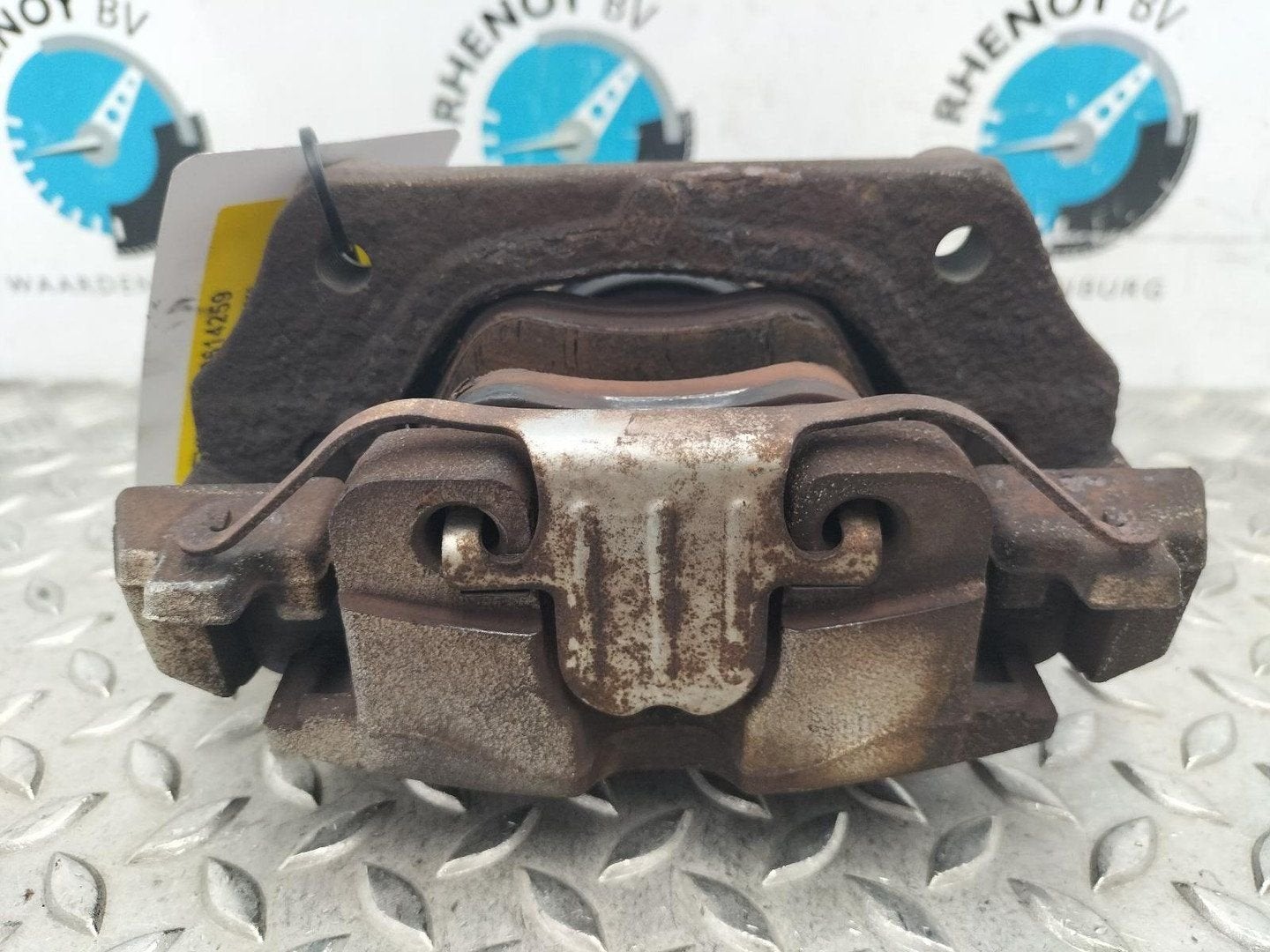 BMW 3 SERIES E90 318i Business Line  REM KLAUW 2008, Ophalen of Verzenden, Gebruikt, Stiba lid