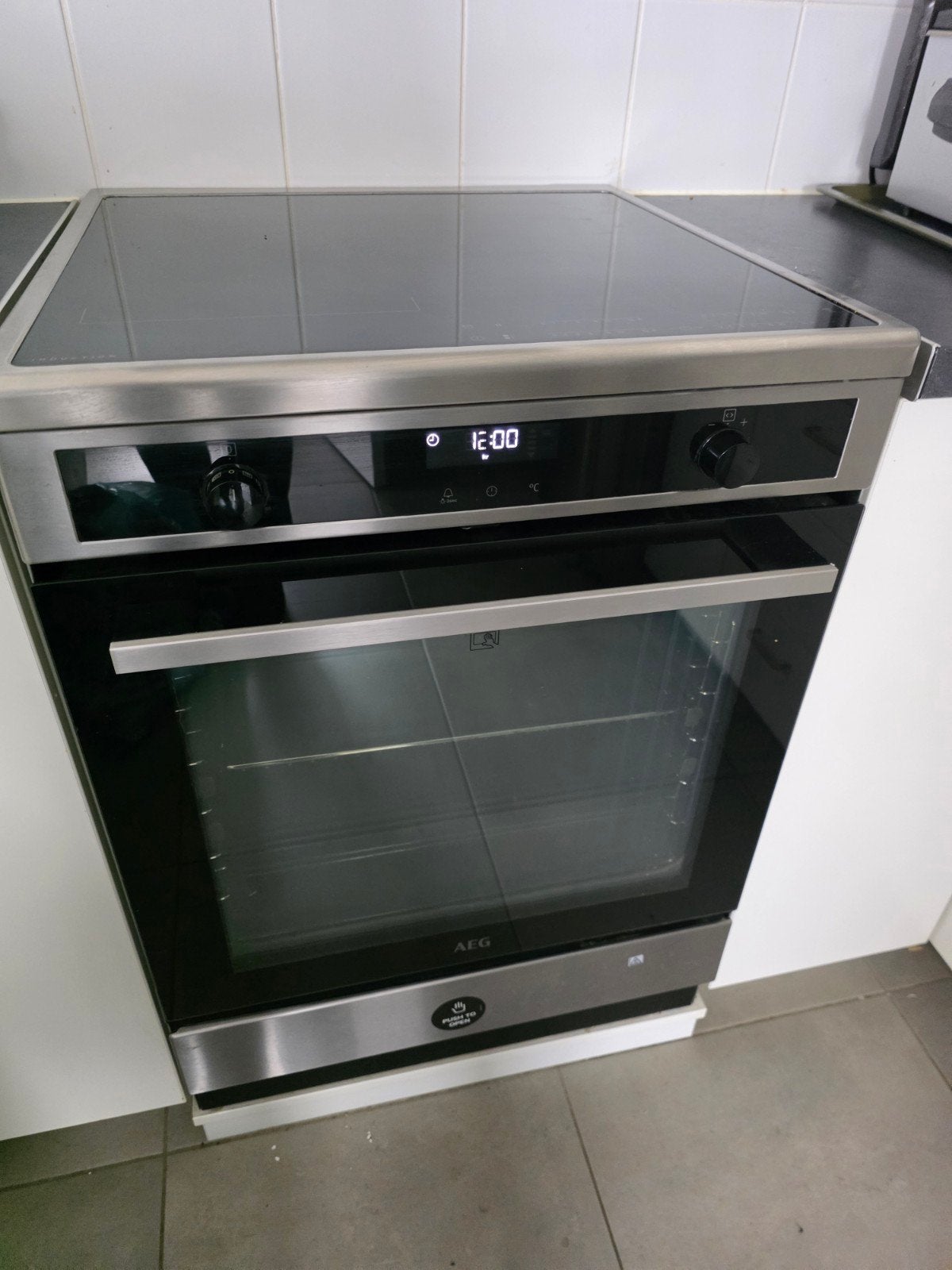 AEG inductie vrijstaand gasfornuis, Electroménager, Cuisinières, 4 zones de cuisson, Enlèvement, Utilisé, Gril