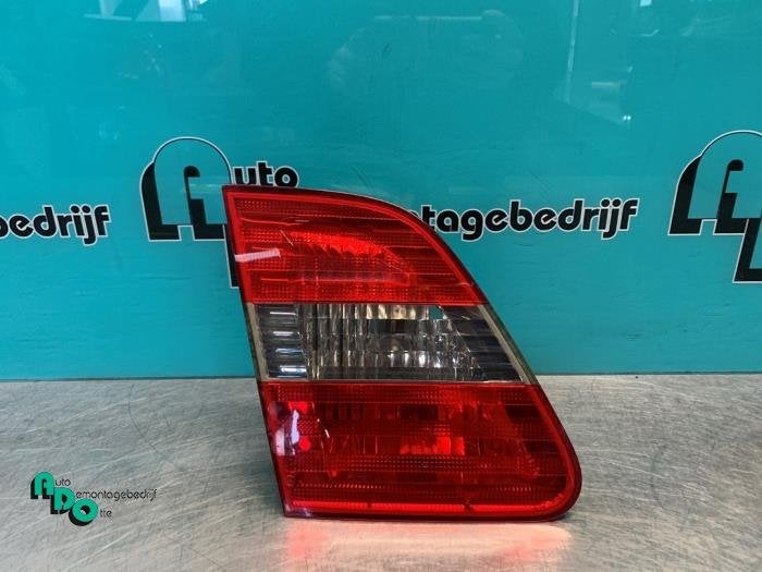 Feu arrière gauche d'un Mercedes B-Klasse (B-Klasse 05-), 3 mois de garantie, Utilisé, -, -