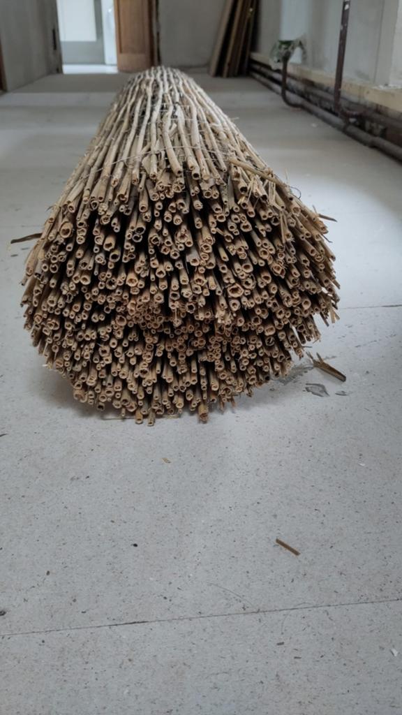 Canisses de roseau, rouleaux, Enlèvement