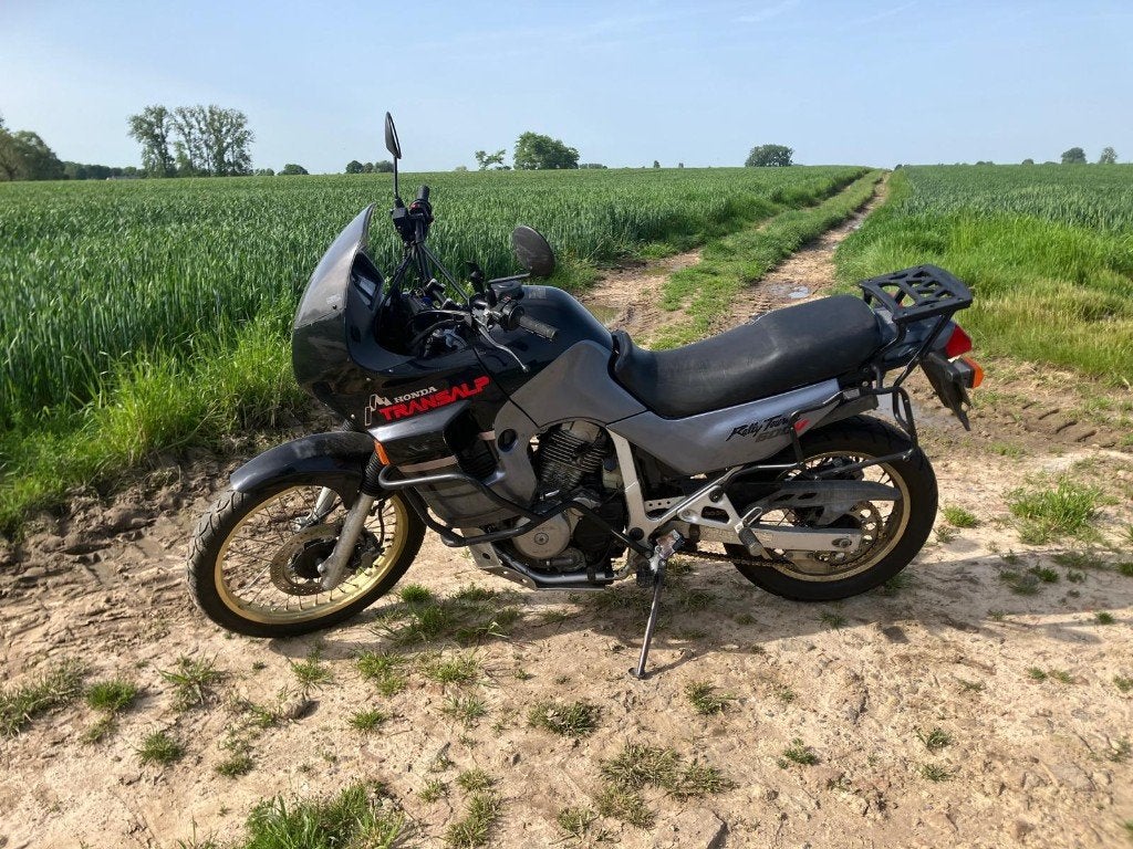 Honda Transalp 600, 2 cilinders, Occasion, Particulier, Toermotor
