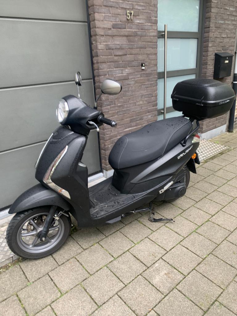 Yamaha Delight 125 cc, Scooter, Gebruikt, Particulier, Minimaal motorrijbewijs A1