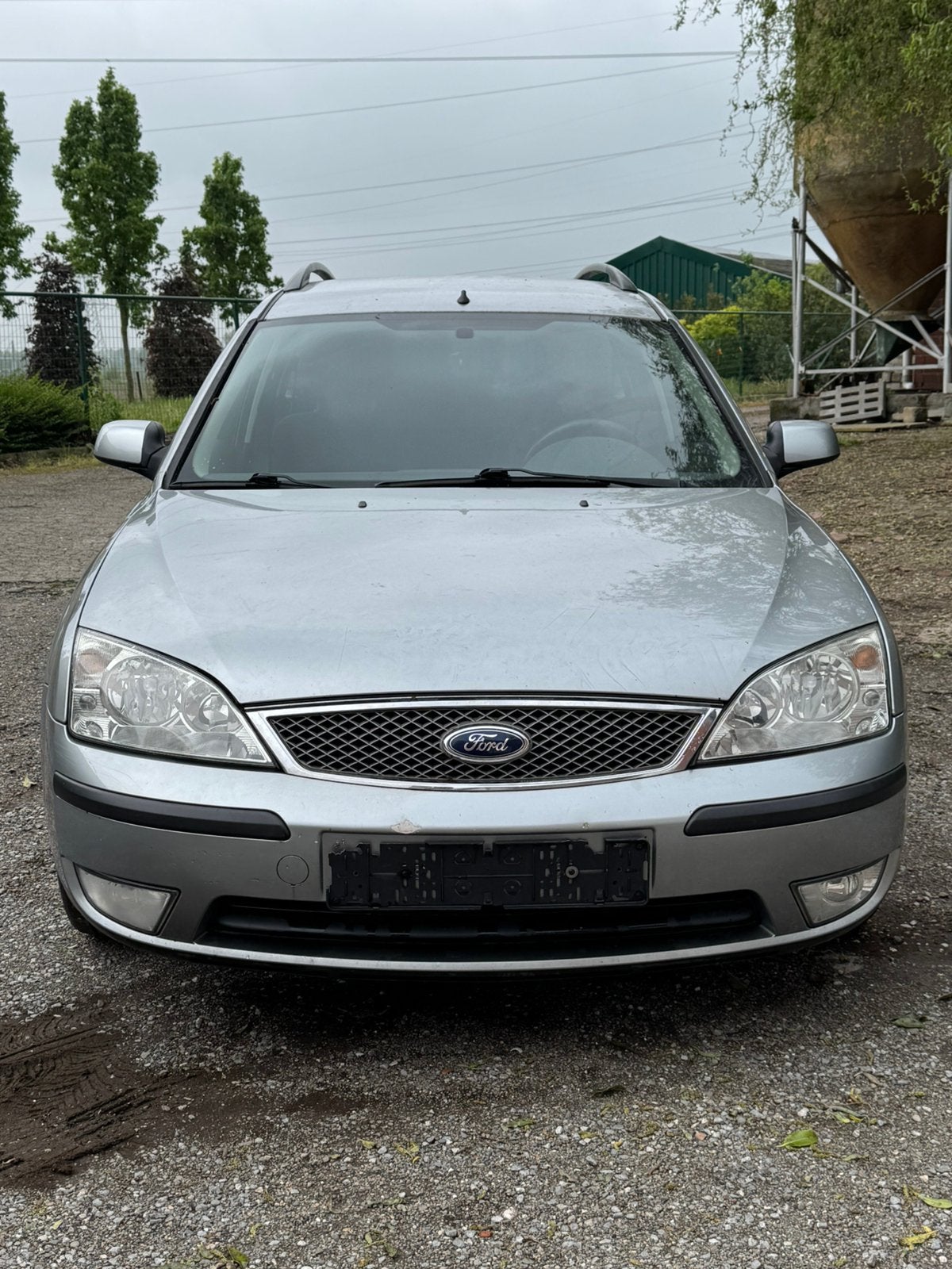 Te koop: Ford Mondeo-ideaal voor export, Auto's, Mondeo, 5 deurs, Particulier, Zilver of Grijs