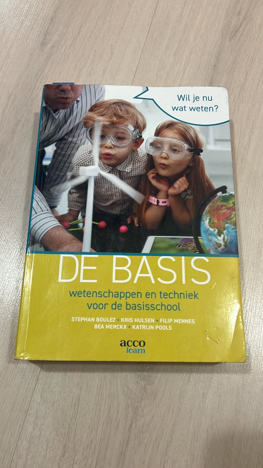 Boek de basis wetenschappen en techniek voor de basisschool, Boeken, Ophalen, Zo goed als nieuw