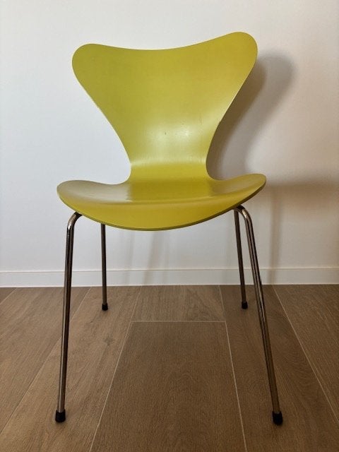 Design Vlinderstoel Fritz Hansen, Huis en Inrichting, Ophalen, Zo goed als nieuw, Overige kleuren, Design