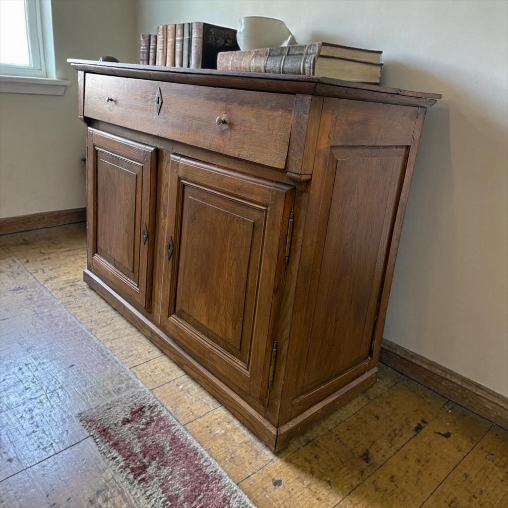 Armoire ancienne vintage en bois brun, Maison & Meubles, Armoires | Dressoirs, Utilisé, Enlèvement ou Envoi