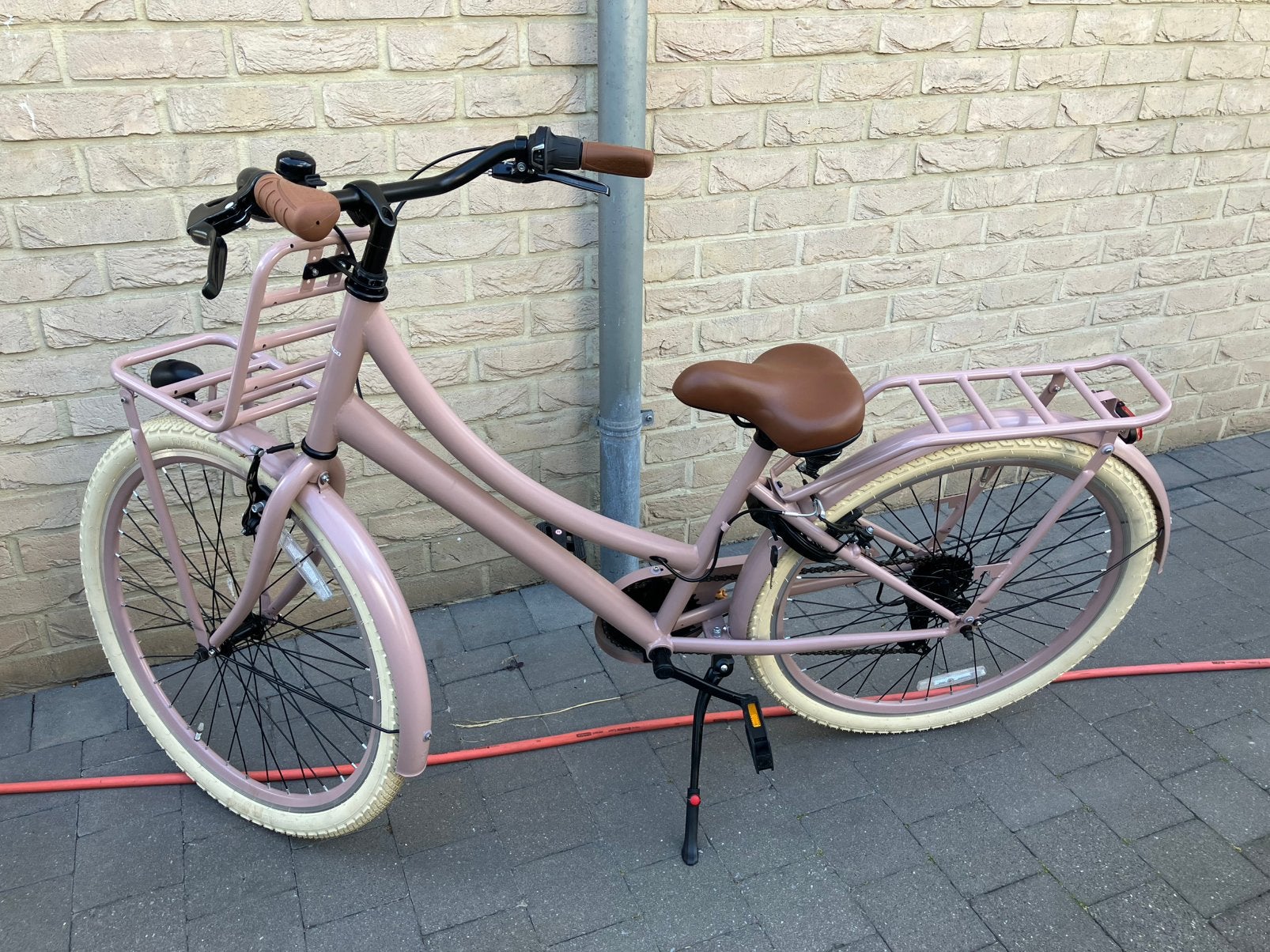 Meisjesfiets 26 inch (nieuw), Ophalen, Nieuw, 26 inch of meer