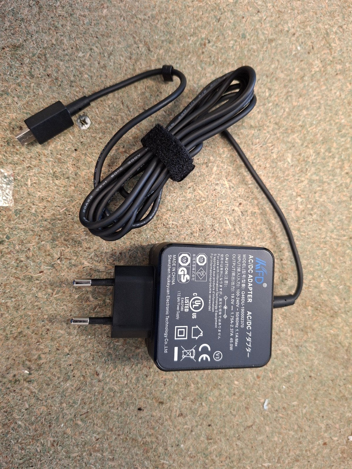 Adapter voor ASUS laptop 15 stuks, Enlèvement, Neuf