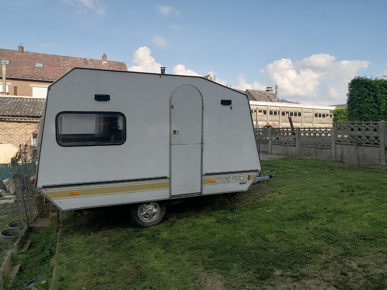 Controlevrije caravan max 750kilo, Particulier, Chateau