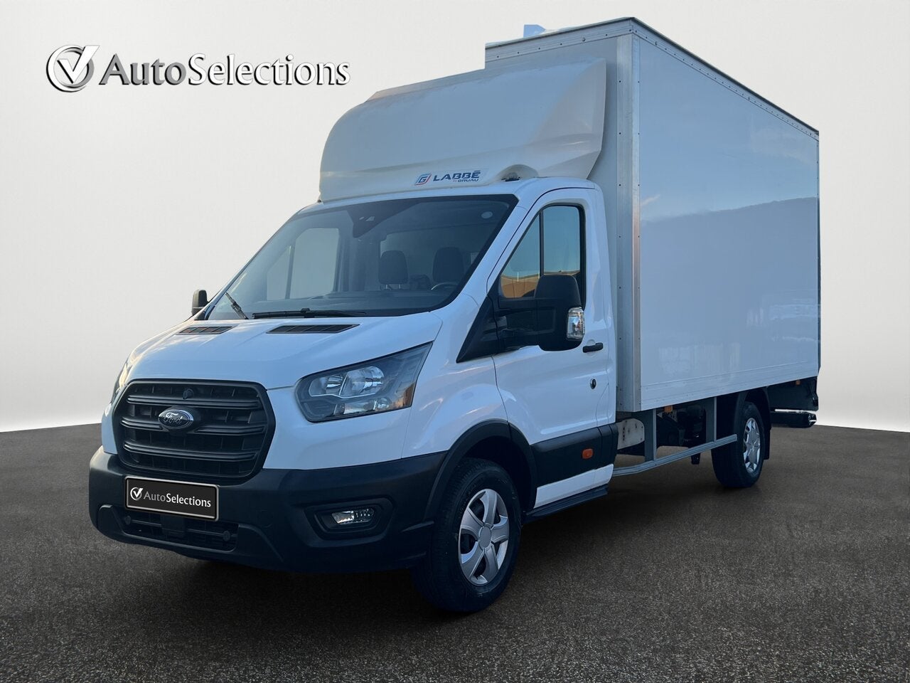 Ford Transit L4H3 P350 Cruise contr/Lane asssit 28.990€ net, 0 kg, Achat, 3 places, 0 cylindres