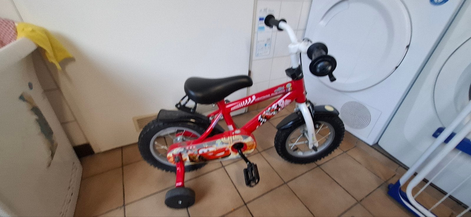 Stoere rode kinderfiets met zijwieltjes (tot 6 ja, Ophalen